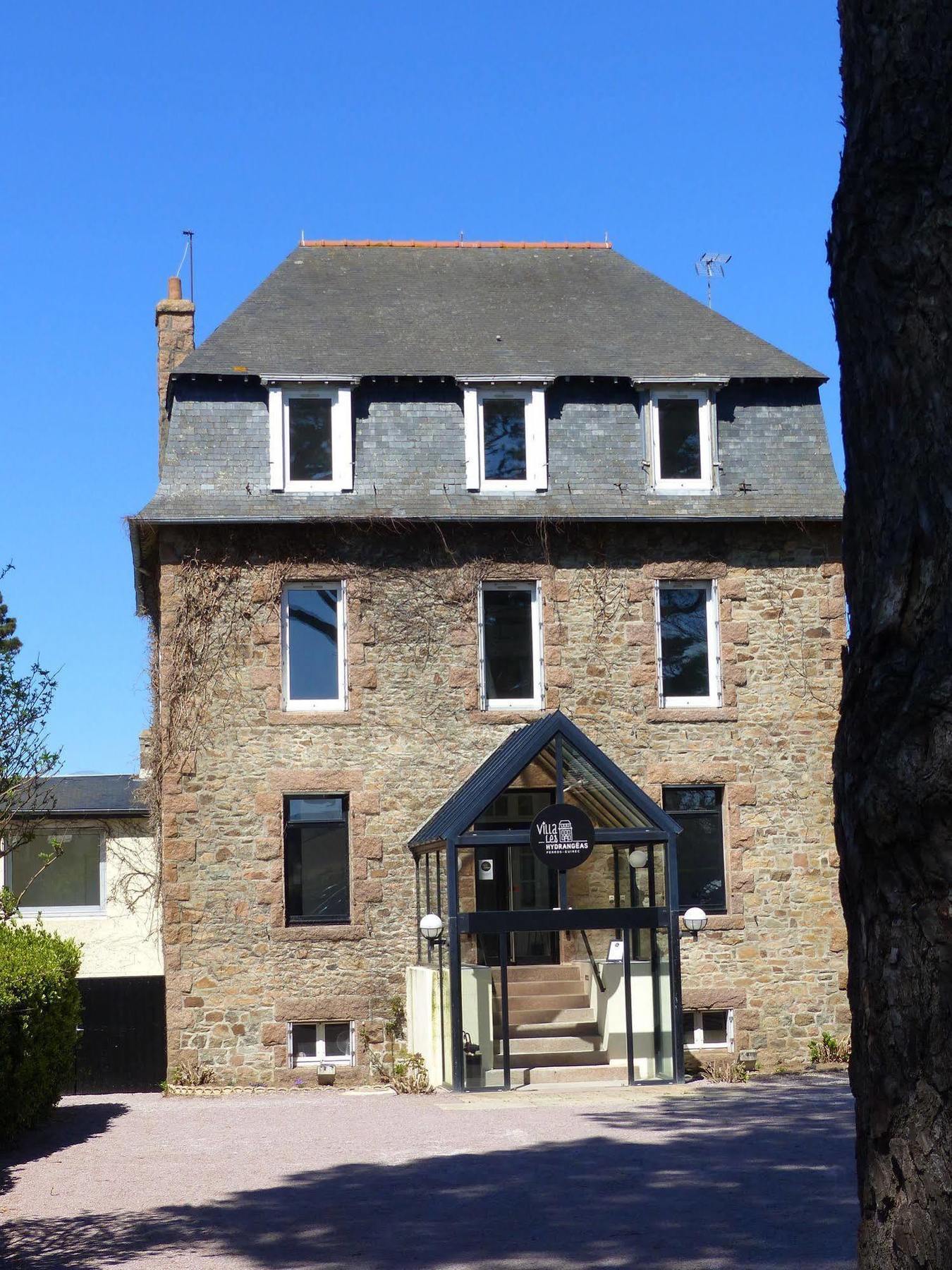 Villa Les Hydrangeas Perros-Guirec Exterior photo